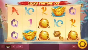 Lucky_Fortune_Cat_2